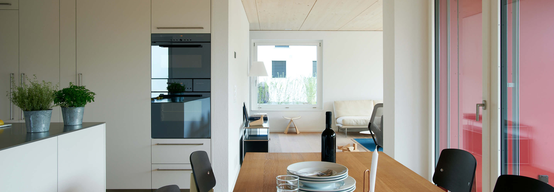 LUTZ architectes: bureau d'architectes à Fribourg spécialisé dans la construction bois et actif dans toute la Suisse romande