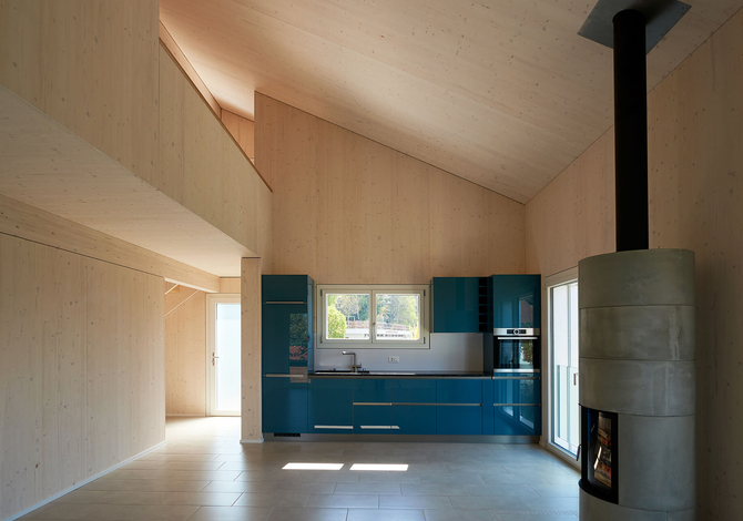 Démolition de la maison existante et reconstruction d'une petite maison en bois