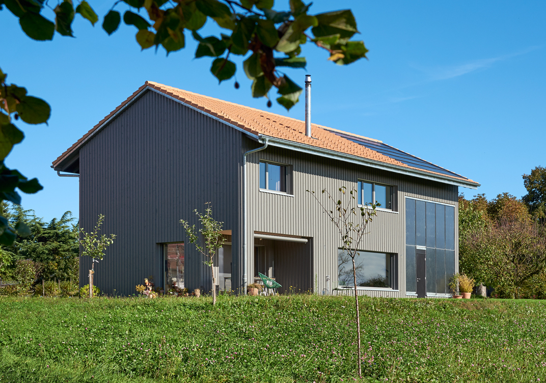 Maison à énergie positive: produire l'énergie grâce au soleil Maison à énergie positive: produire l'énergie grâce au soleil