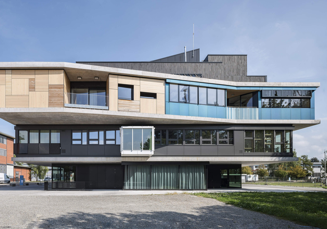 L'unité de recherche SolACE de l'EPFL au NEST permet de tester des produits innovants en relation avec la lumière pour limiter l'impact de la construction sur l'environnement