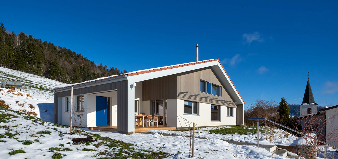 Maison autonome en énergie dans le Jura