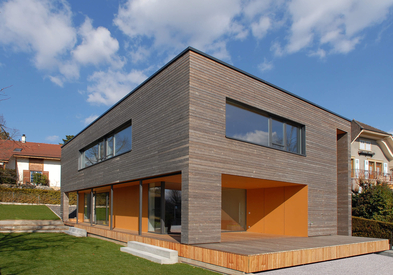 La maison en bois décortiquée