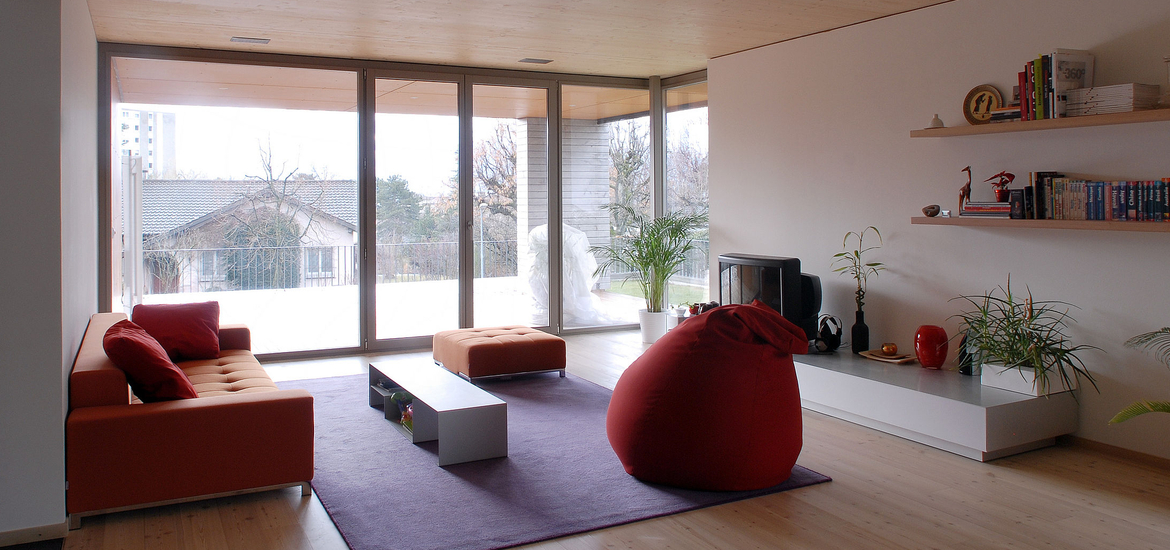Villa contemporaine faible consommation d'énergie