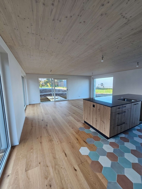 Maison familiale en bois à Middes, Fribourg