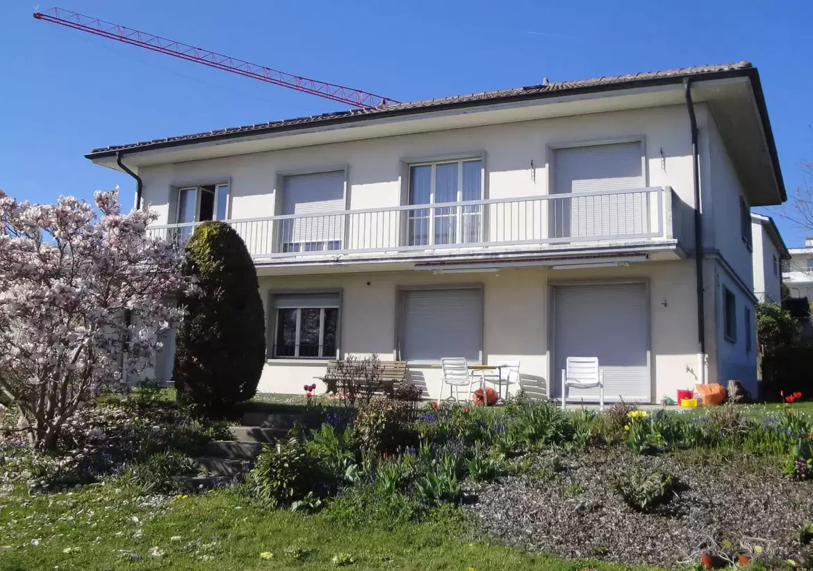 Rénovation et agrandissement d'une maison des années 70 à Fribourg