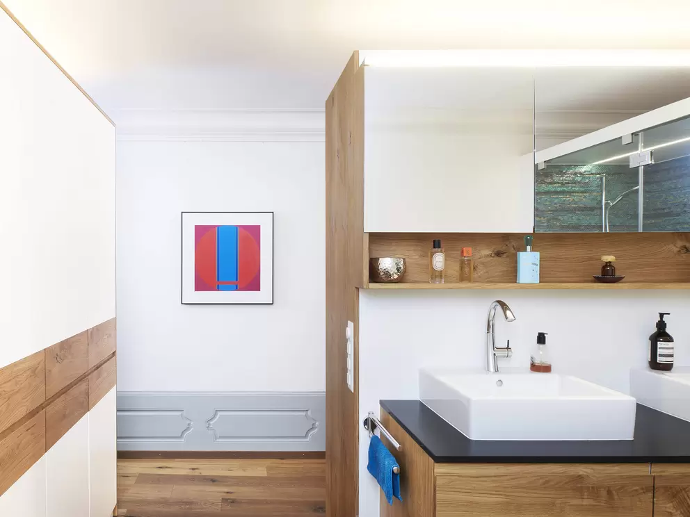 Comment aménager une salle de bains et un dressing dans une chambre 