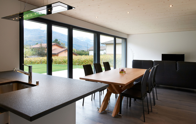 Maison solaire Minergie-P en Valais