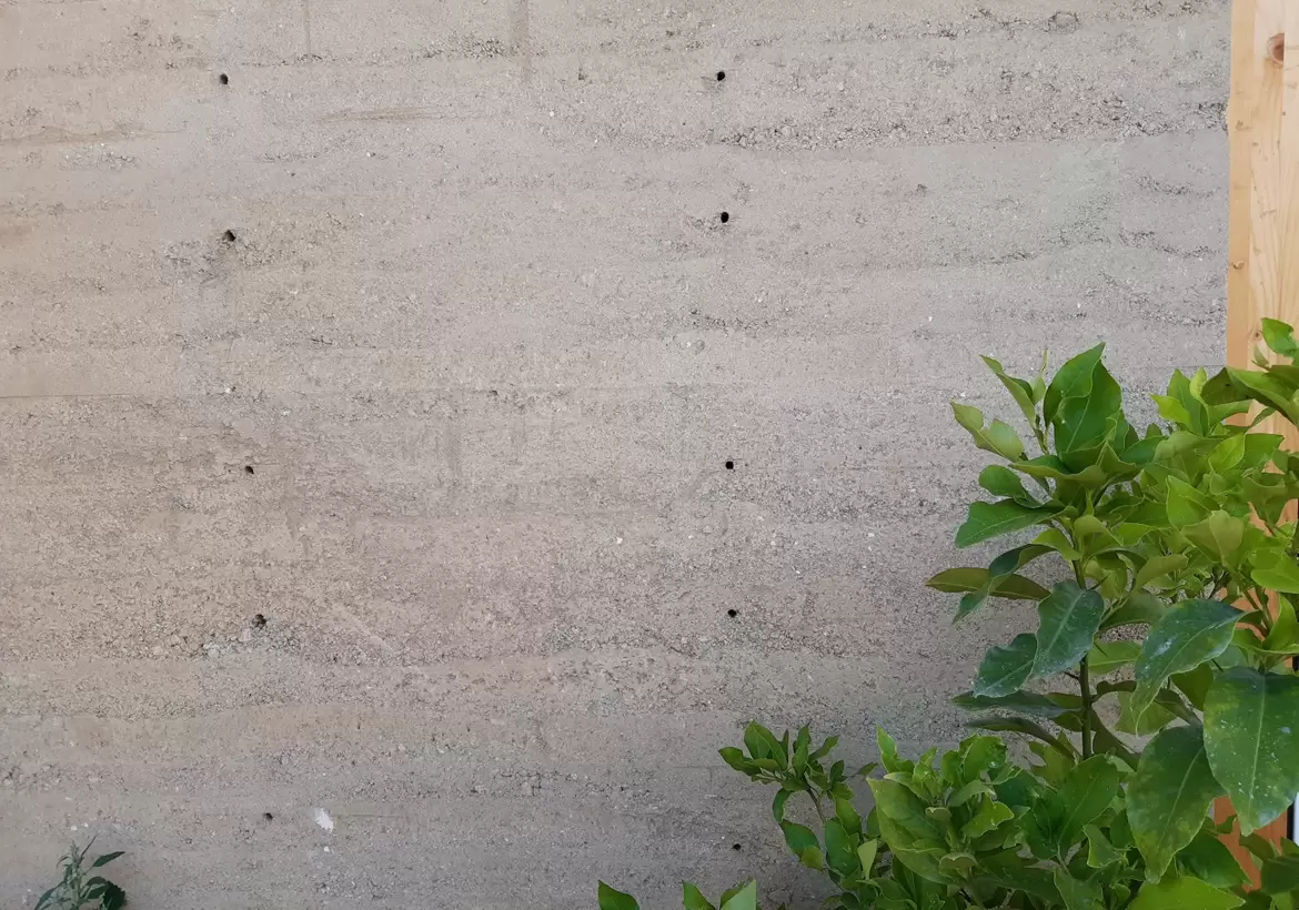 Mur-pise.jpg
