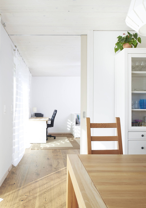 Agrandissement d'une maison familiale passive avec une annexe en bois