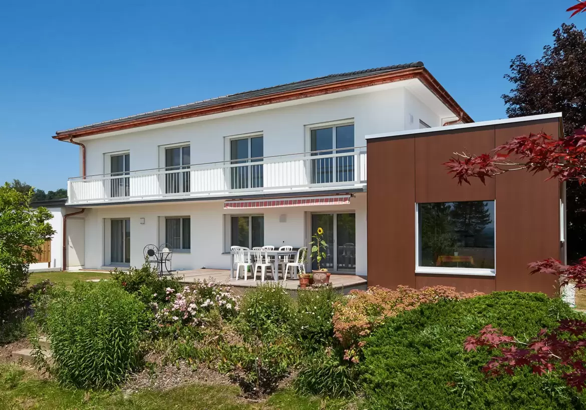 Maison rénovée et agrandie à Villars-sur-Glâne, Fribourg