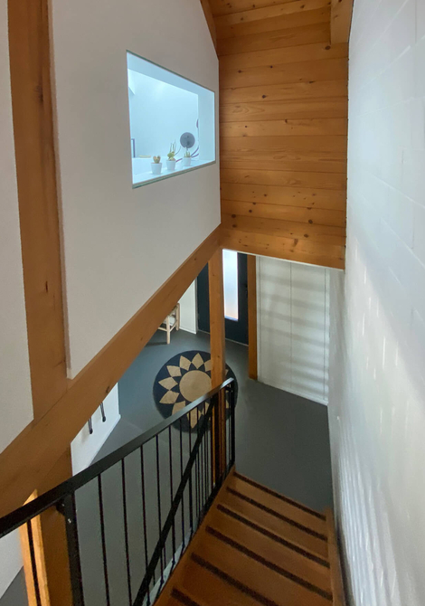 Rénovation Minergie d'une maison jumelée à Lugnorre: escaliers bois