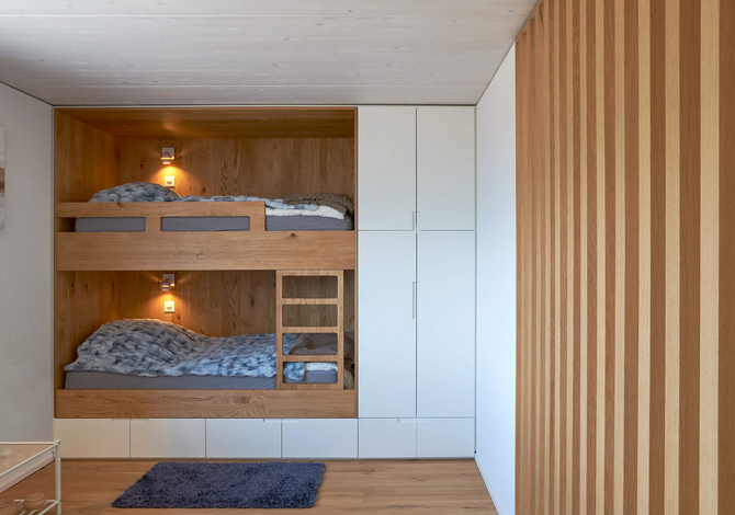 Petite maison en bois en Valais