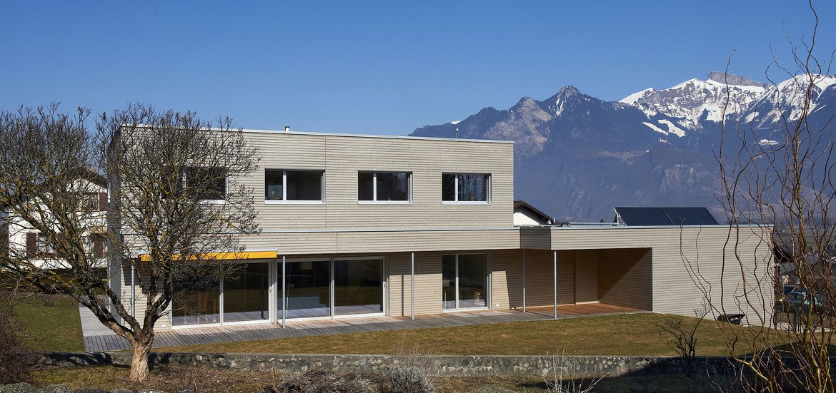 Maison familiale écologique à ossature bois en Valais