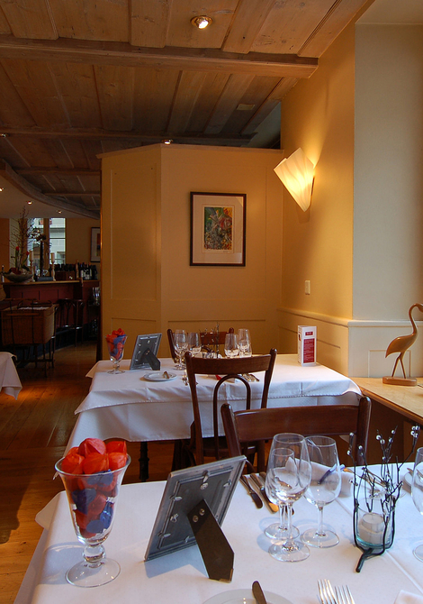 Transformation d'un restaurant - La Cigogne Fribourg: aménagement intérieur