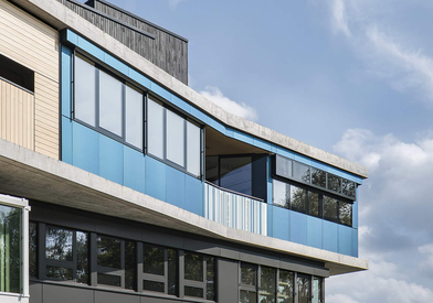 Des panneaux solaires KROMATIX en façade