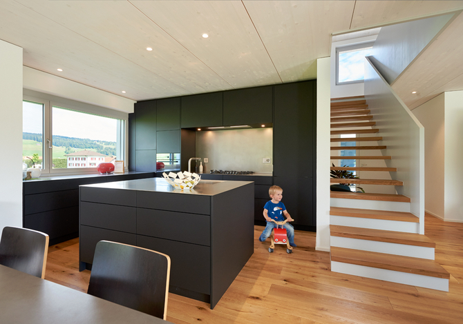 Construction d'une maison familiale passive en bois suisse