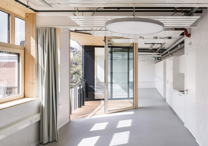 L'unité de recherche SolACE de l'EPFL au NEST permet de tester des produits innovants en relation avec la lumière pour limiter l'impact de la construction sur l'environnement