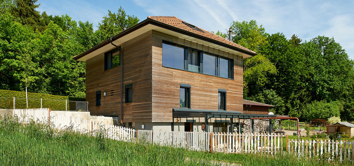 Rénovation énergétique Minergie d'une maison des années 50 en Gruyère à Fribourg