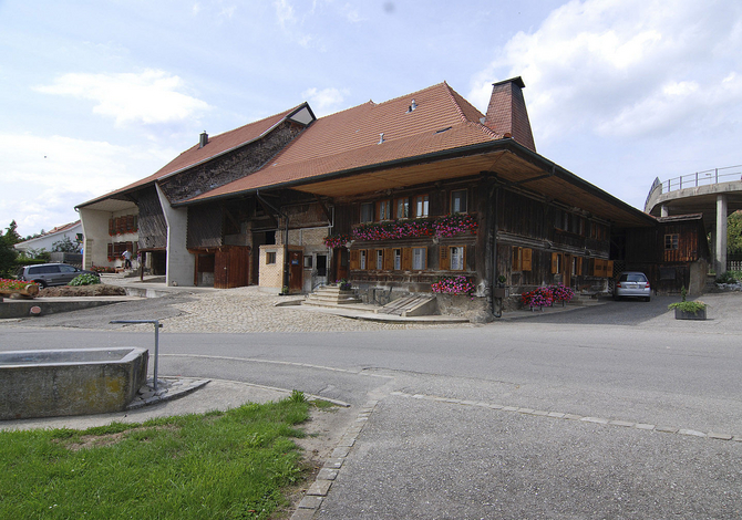 Rénovation et transformation d'une ferme protégée à Fribourg: avant rénovation