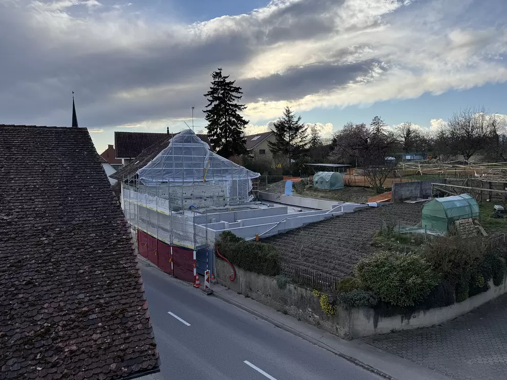 Rapidité de la construction bois: situation avant le début des travaux de montage des éléments préfabriqués bois