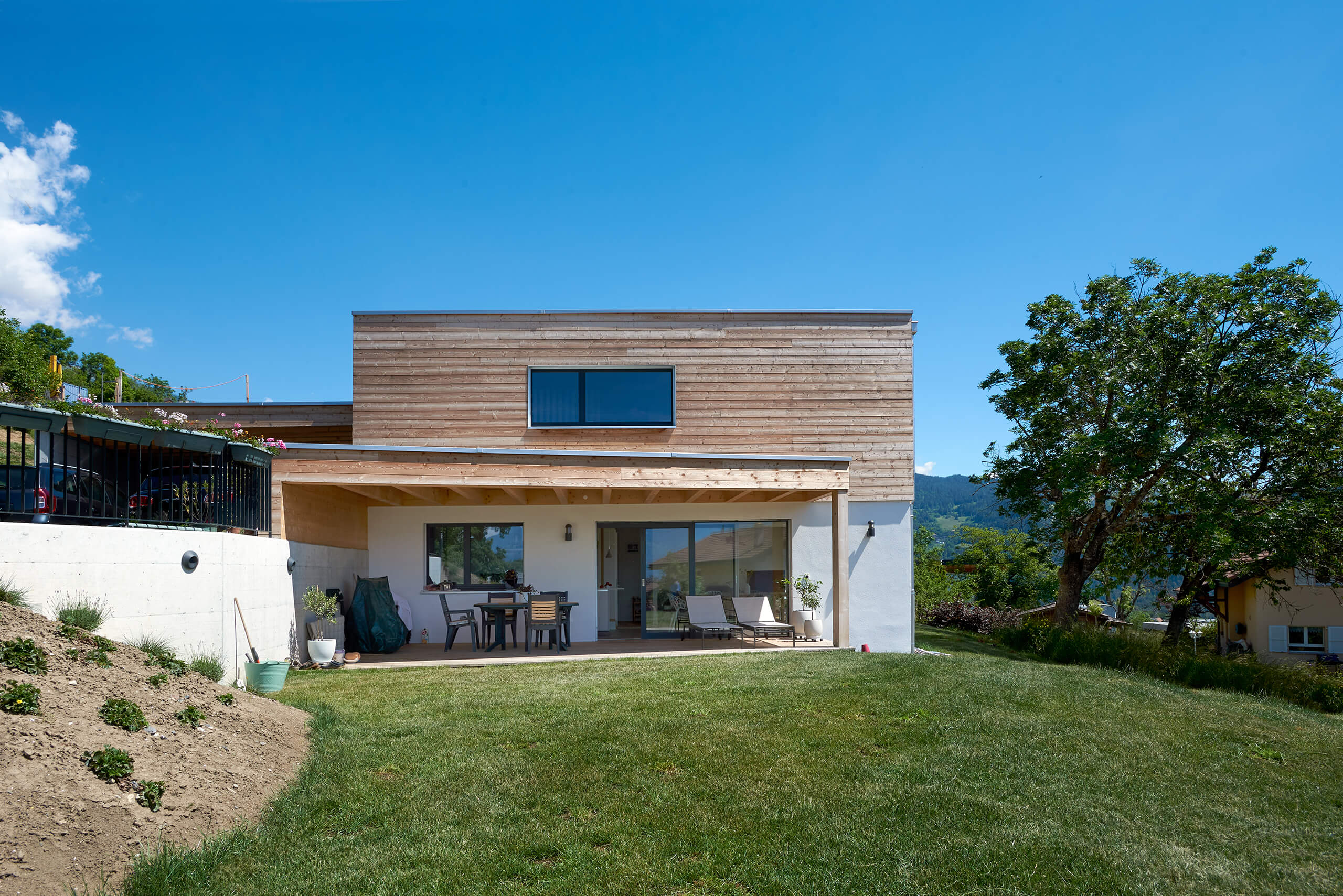 Petite maison en bois en Valais