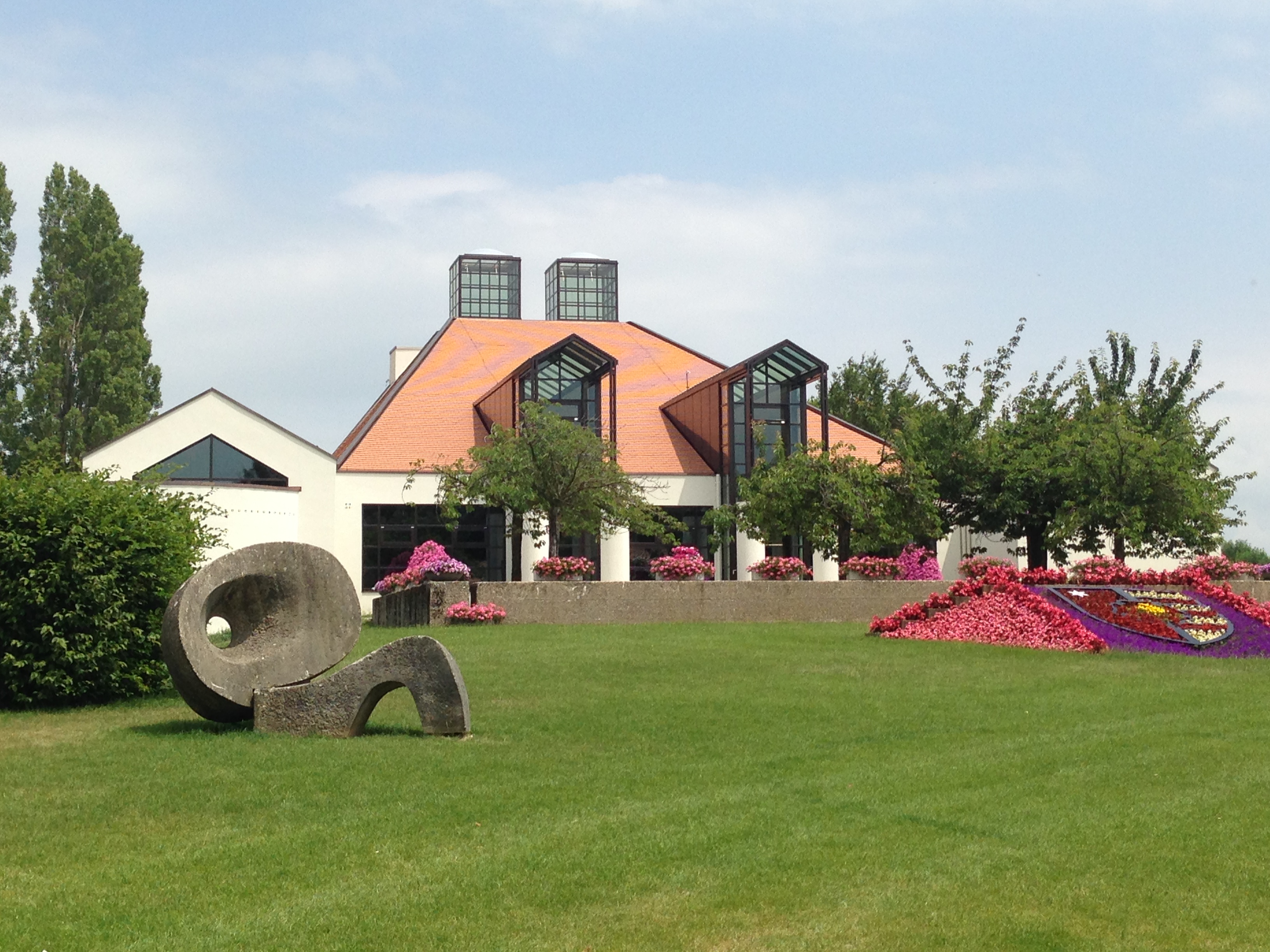 Assainissement thermique Minergie de la salle de spectacles La Prillaz à Estavayer-Le-Lac