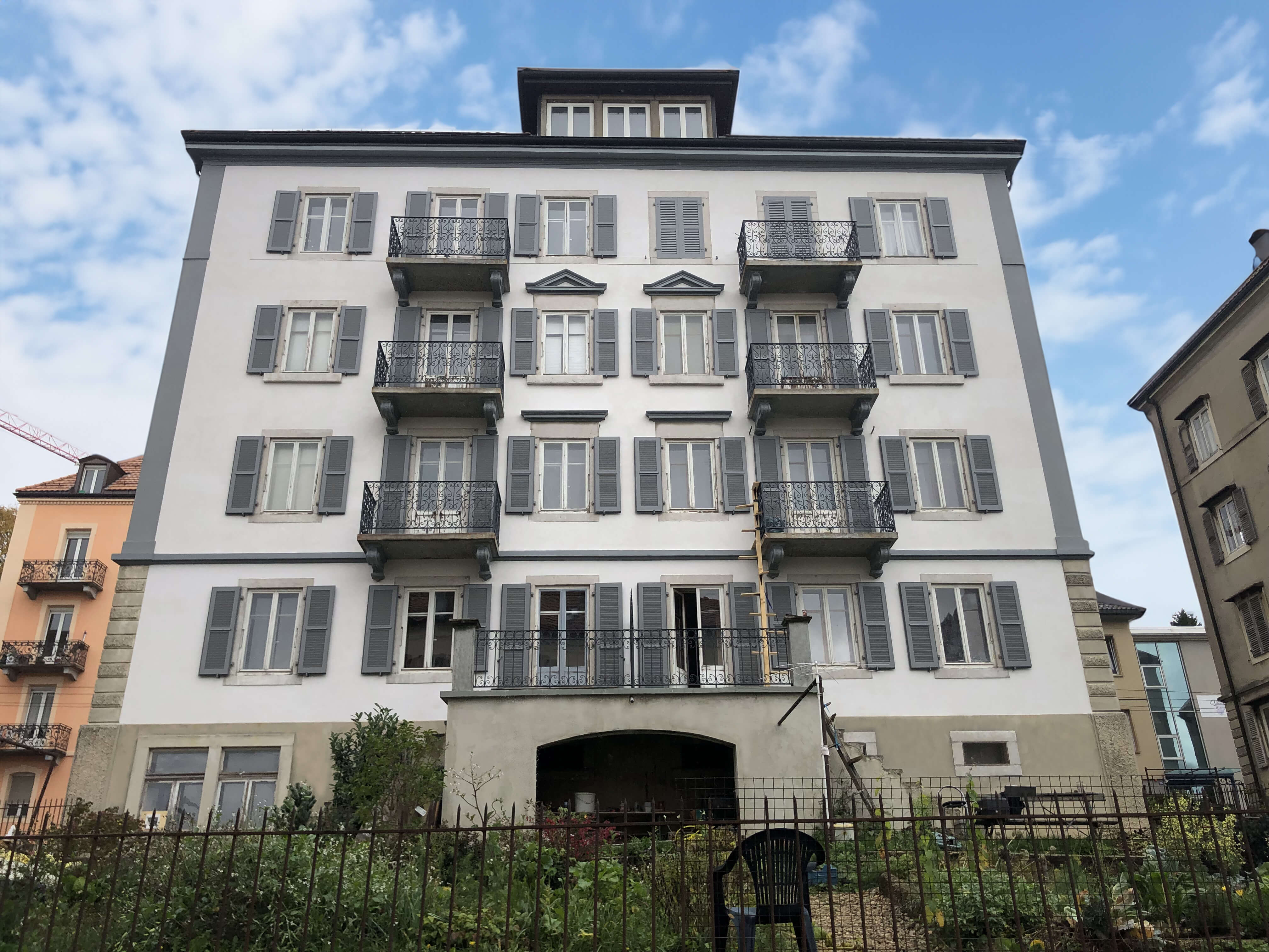 Rénovation énergétique et technique d'un immeuble ancien à La-Chaux-de-Fonds (Neuchâtel)